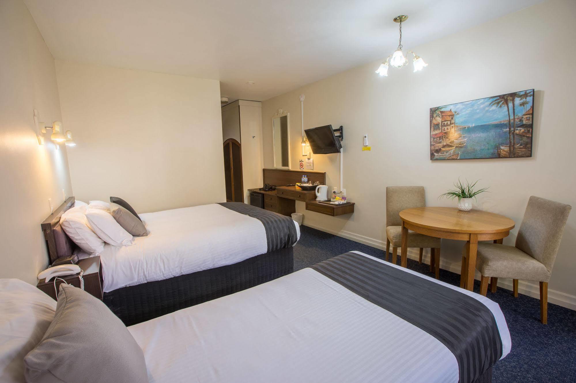 Motel The Matador à Sale Extérieur photo