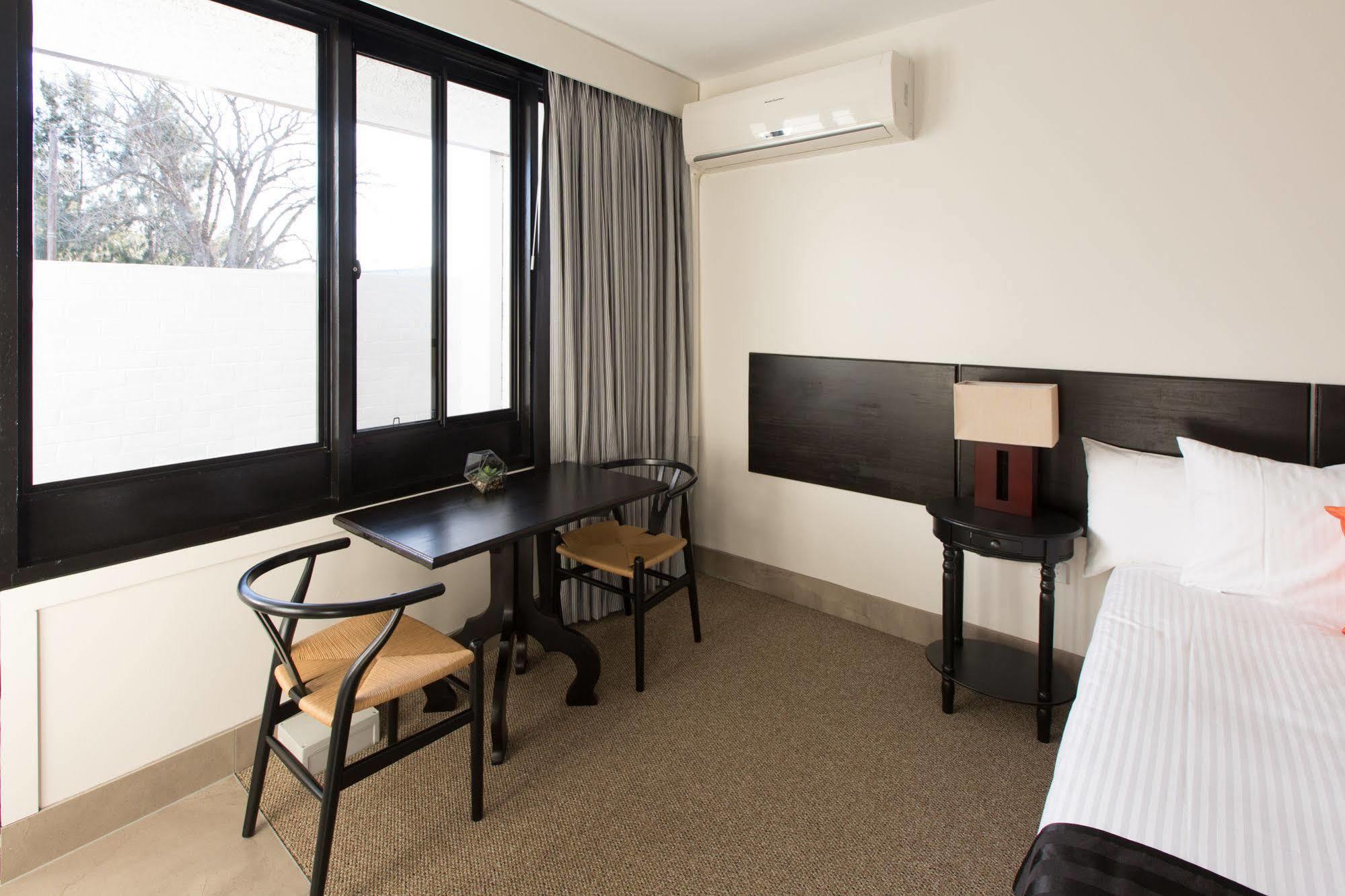 Motel The Matador à Sale Extérieur photo